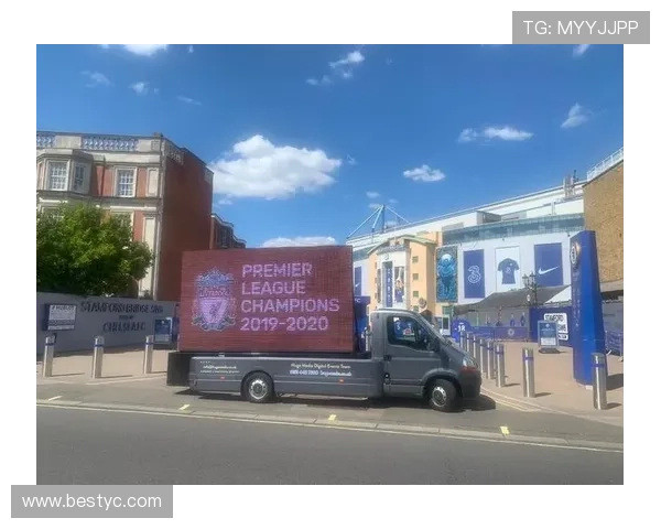 利物浦调整主场广告牌防伤害再现